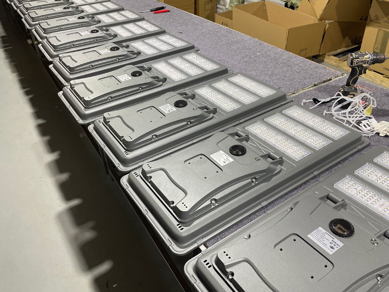 LF-YT01 one-piece die-cast aluminium housing sealed to IP65